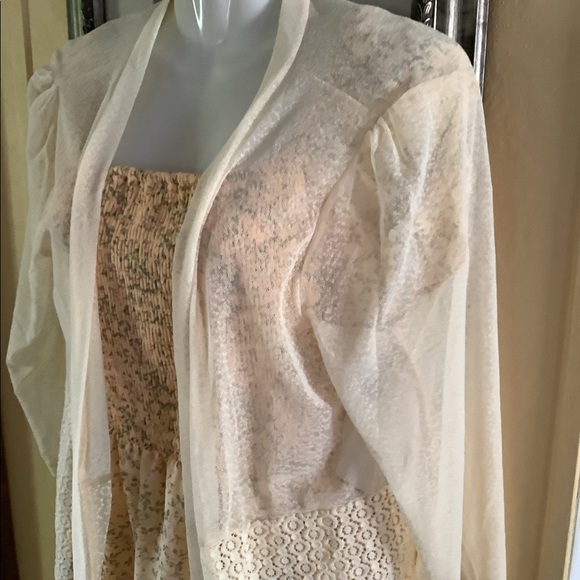 Forgotten Grace sheer jacket or open coverup lightweight crocheted look - Picture 9 of 16